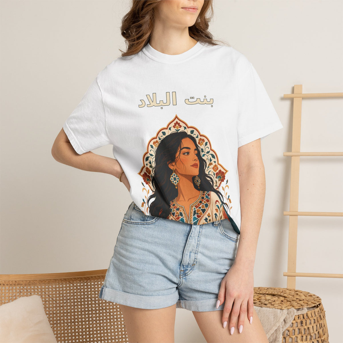 Bint Al-Balad illustration T-shirt | Arabic calligraphy, traditional portrait